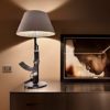 xcelsior, flos, philippe starck, dizaina lampa, gun lamp,