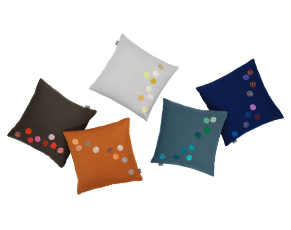 xcelsior, vitra, dot pillows, spilveni